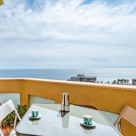 Catania Seaview Apartment With Balcony Exterior foto
